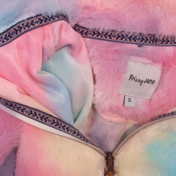 jacket - Picture 2 of 2